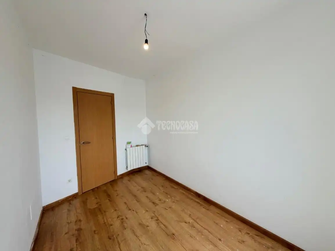 Habitación de Piso en venta en Arredondo con Calefacción y Piscina comunitaria