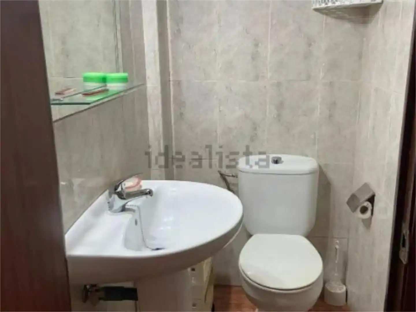 Badezimmer von Wohnungen zur Miete in  Córdoba Capital