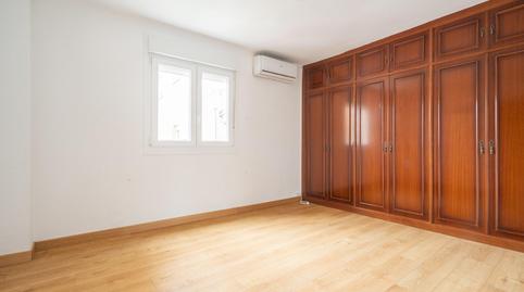 Foto 4 de Piso de alquiler en  Luz, Ruiseñores,  Zaragoza Capital