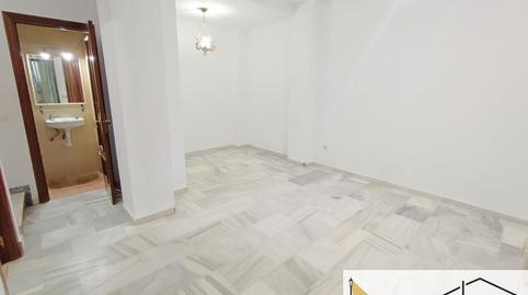 Foto 3 de Casa adosada en venta en Canario, Estación de Autobuses, Chipiona