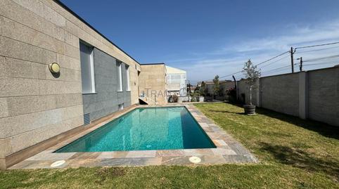 Foto 3 de Casa o xalet en venda a Camiño Cimadevila, Darbo, Cangas