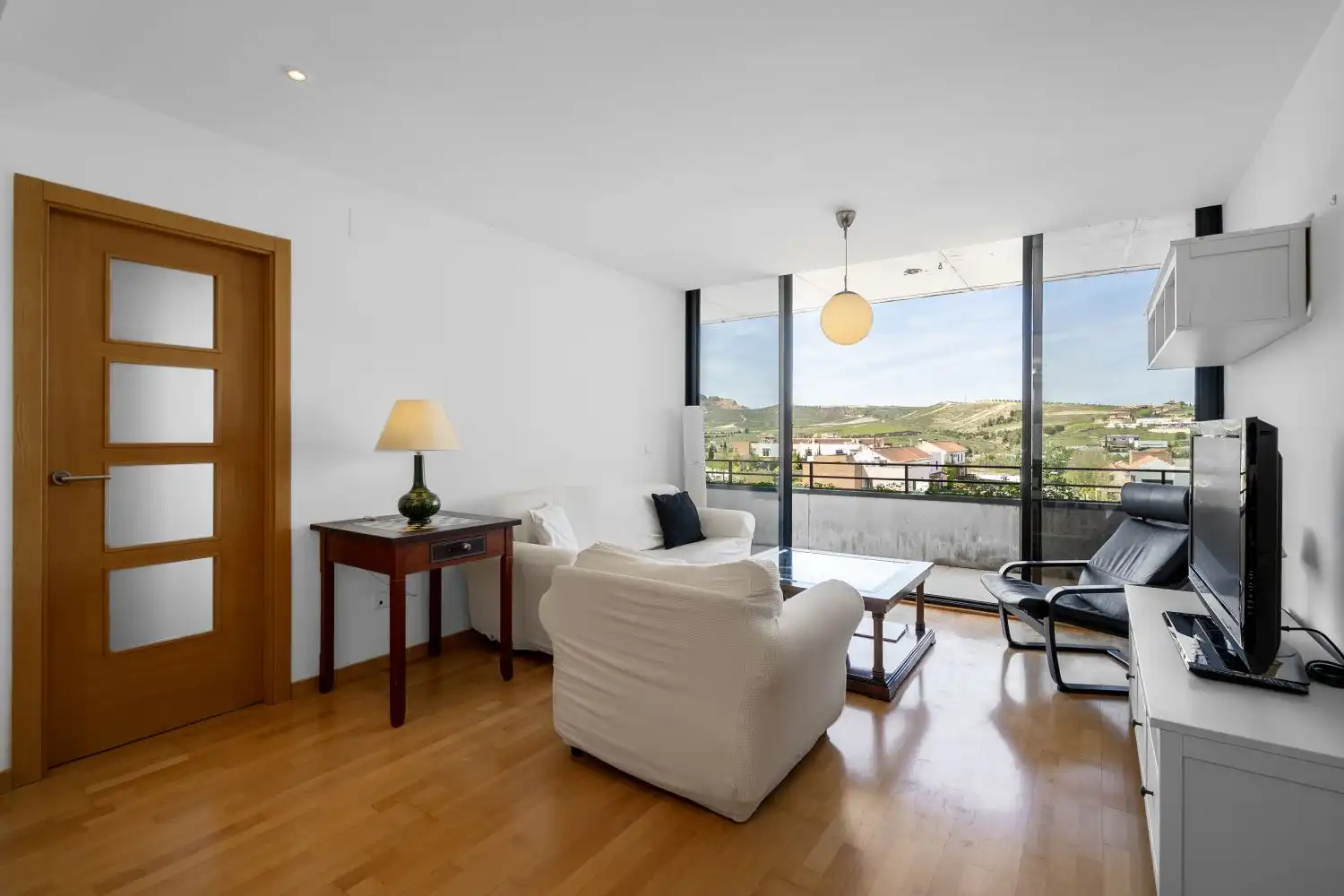 Wohnzimmer von Dachboden zum Verkauf in Las Gabias mit Klimaanlage, Heizung und Terrasse