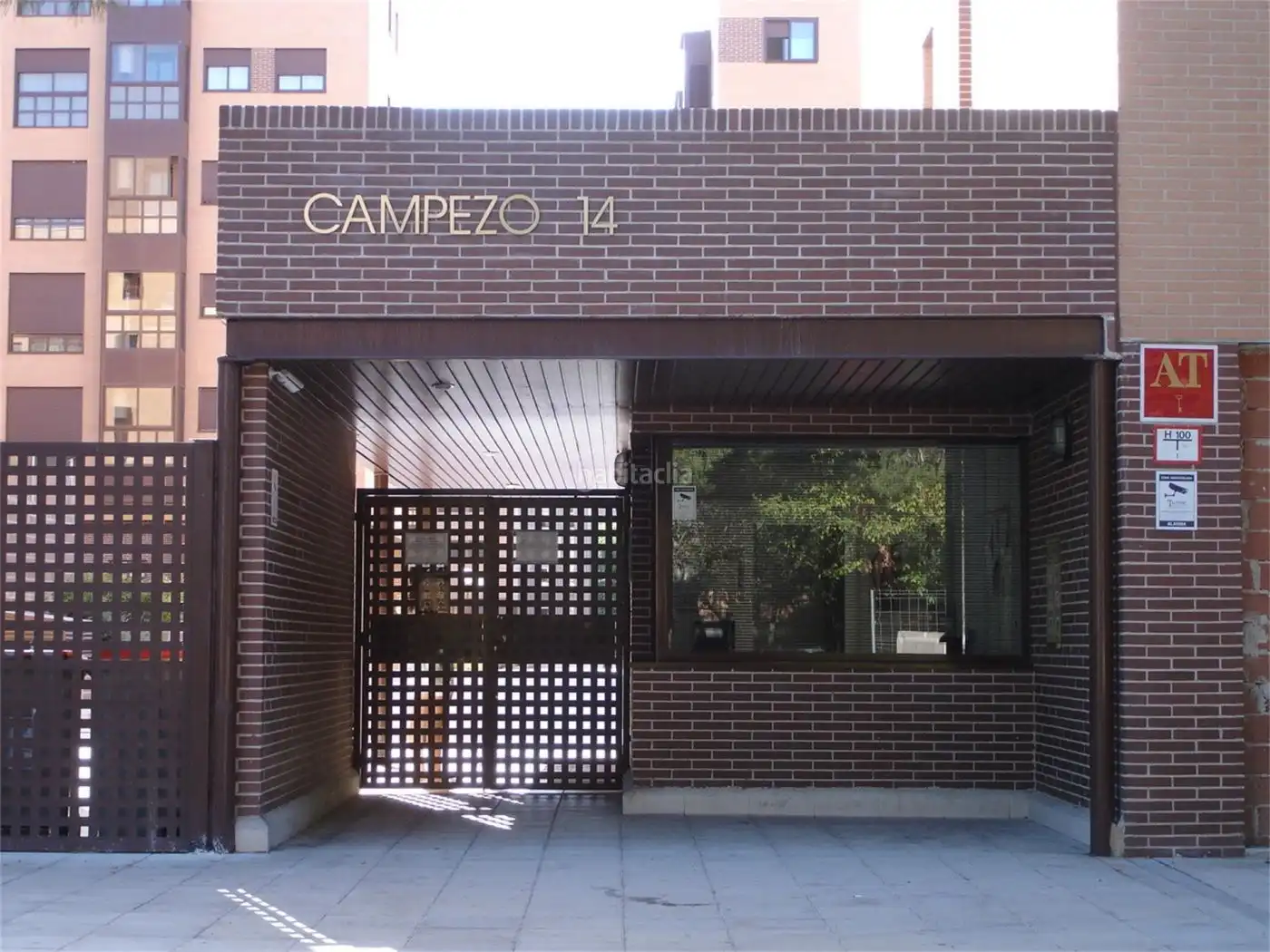 Einzelparkplatz zum Verkauf in Calle de Campezo 14, imagen 2