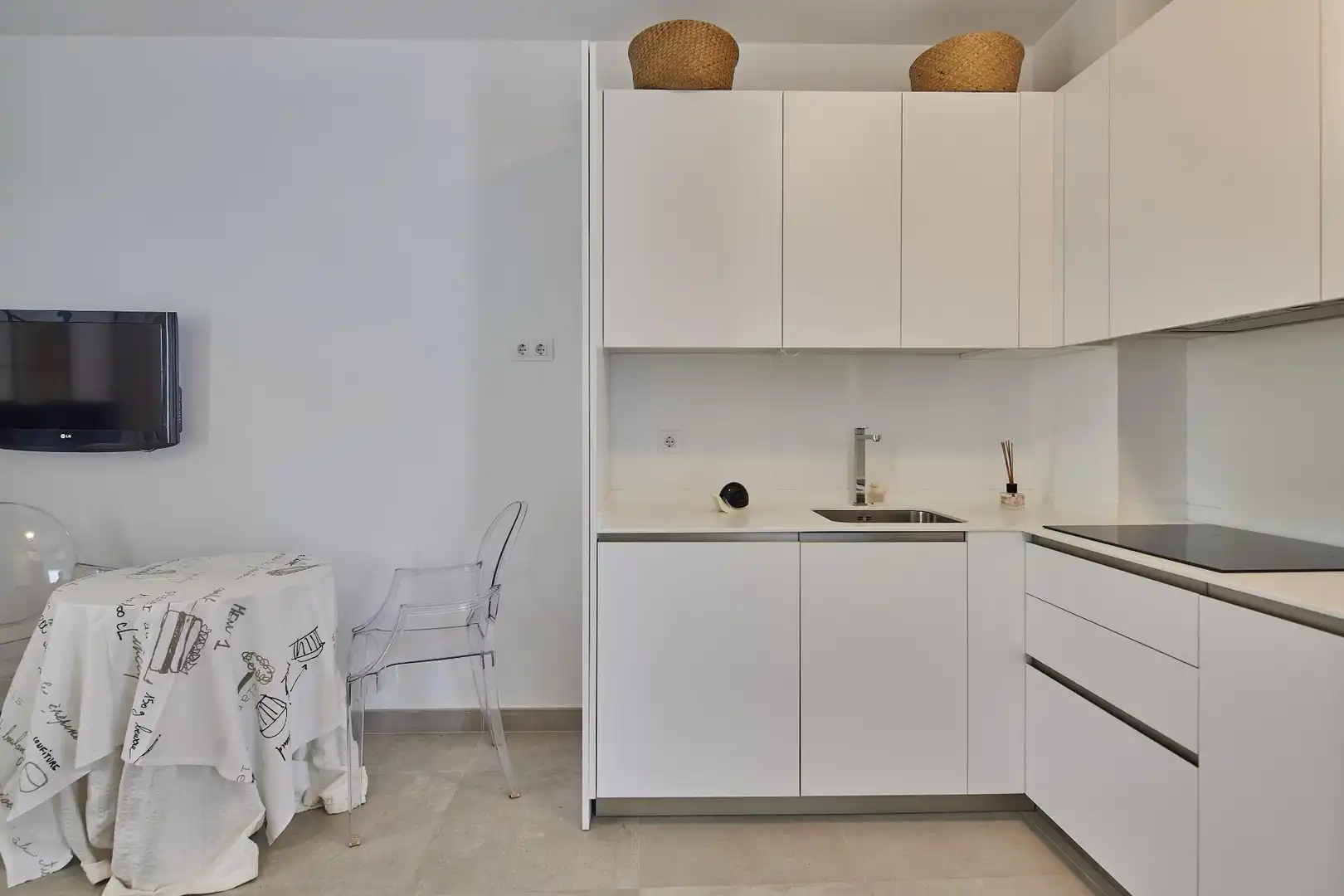 Kitchen of Flat for sale in Cádiz  with Terrace