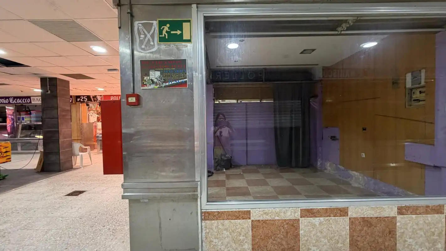 Local en venda en Parla amb Calefacció