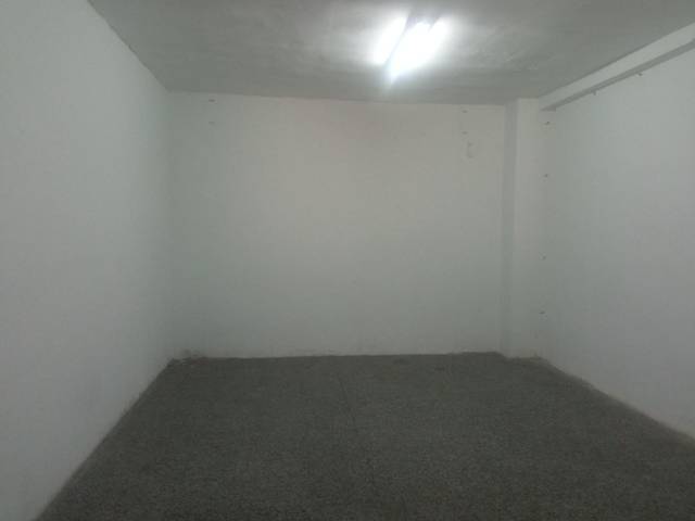Local comercial en Alquiler en Batoi