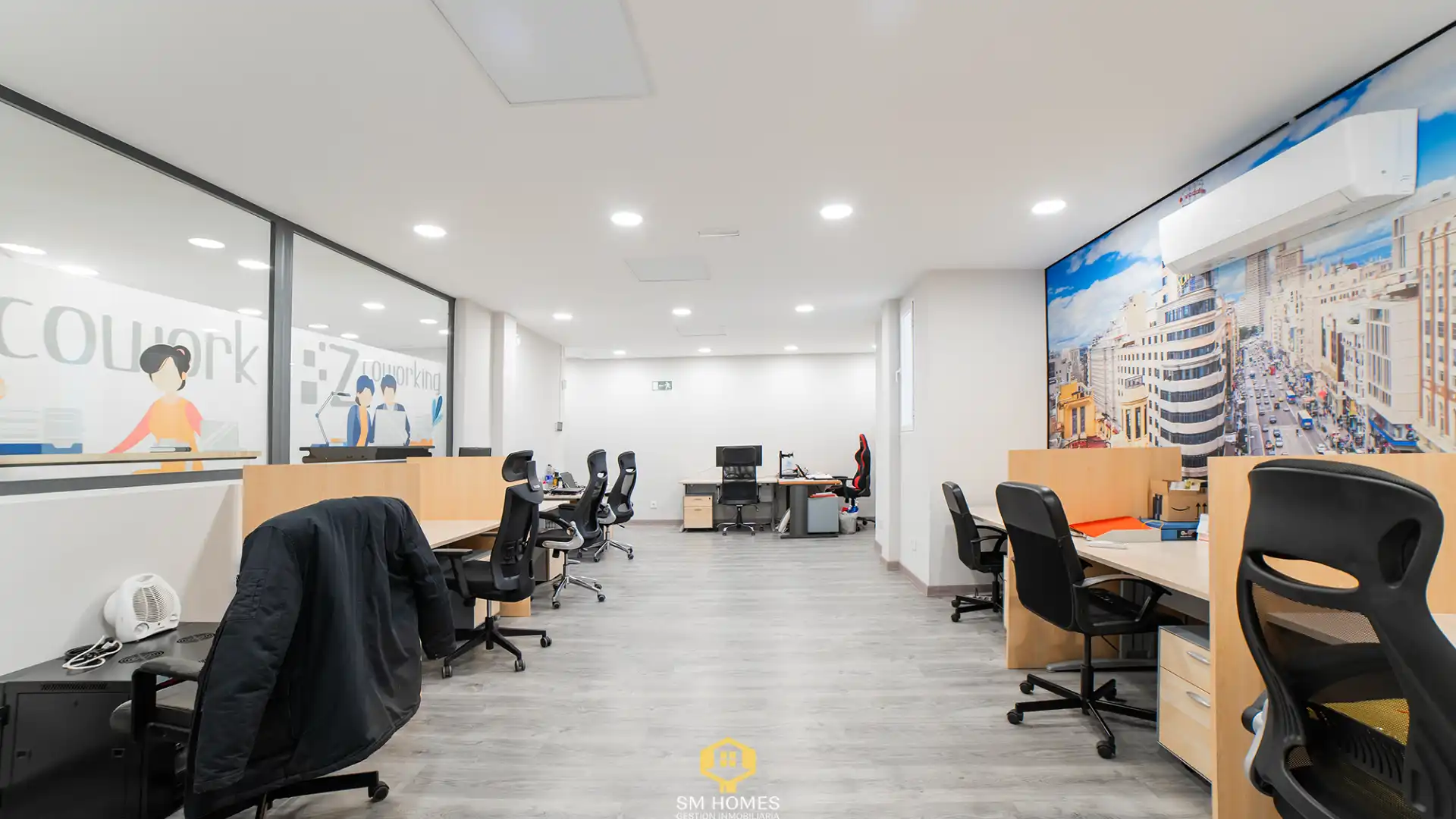 Local en venda en Coslada amb Aire condicionat, Moblat i Alarma