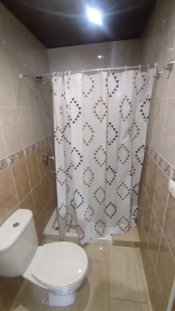 Baño de Piso de alquiler en Los Realejos con Amueblado, Horno y Lavadora
