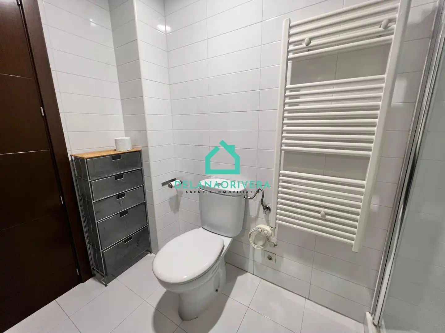 Bathroom of Flat for sale in Alcalá de Henares  with Air Conditioner, Heating and Oven
