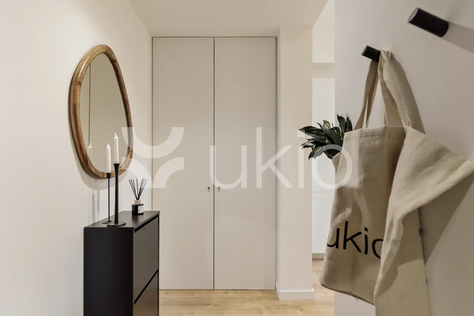 Apartamento con ascensor en alquiler en Gran Via de les Corts Catalanes, imagen 5