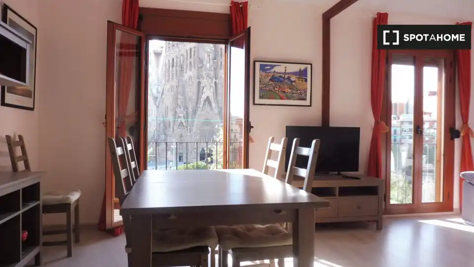 Piso con terraza en alquiler en Eixample, imagen 3