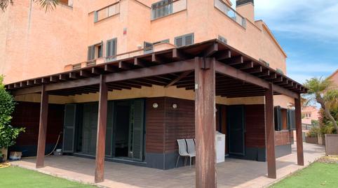 Foto 2 de Casa adosada en venda a Carrer de Les Roses, 17, Migjorn, Reus