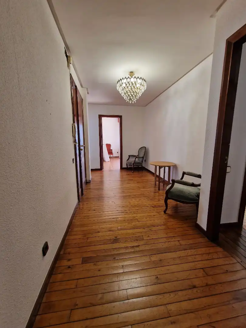 Piso en venta en Calle Calvo Sotelo, Centro - Ayuntamiento
