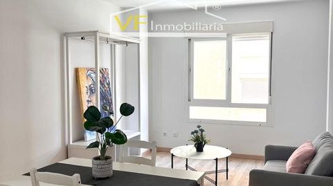Foto 5 de Apartament en venda a Parque Victoria Eugenia, Málaga Capital