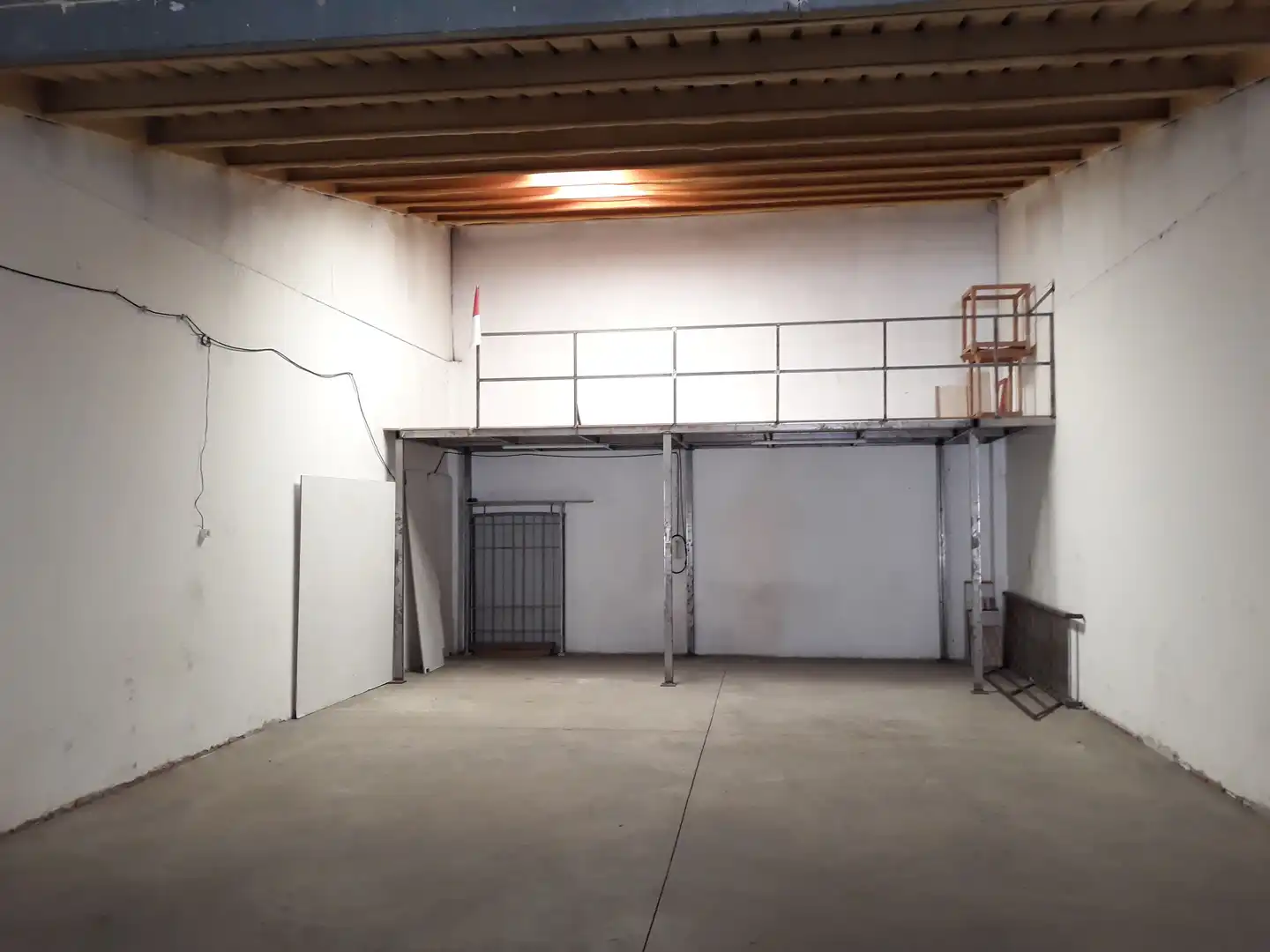 Local comercial en venda a Industria