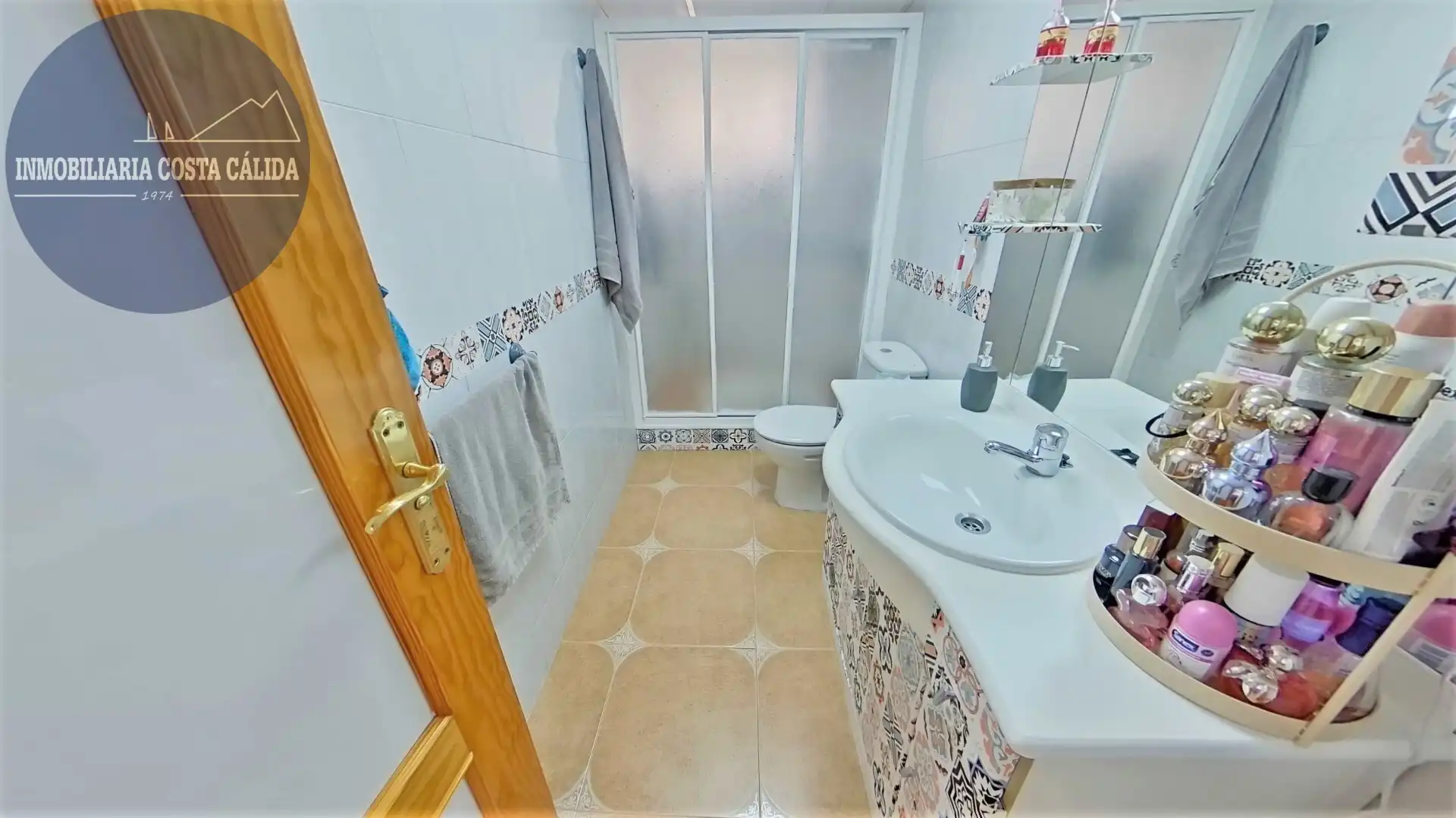 Baño de Dúplex en venta en Águilas con Terraza, Trastero y Amueblado