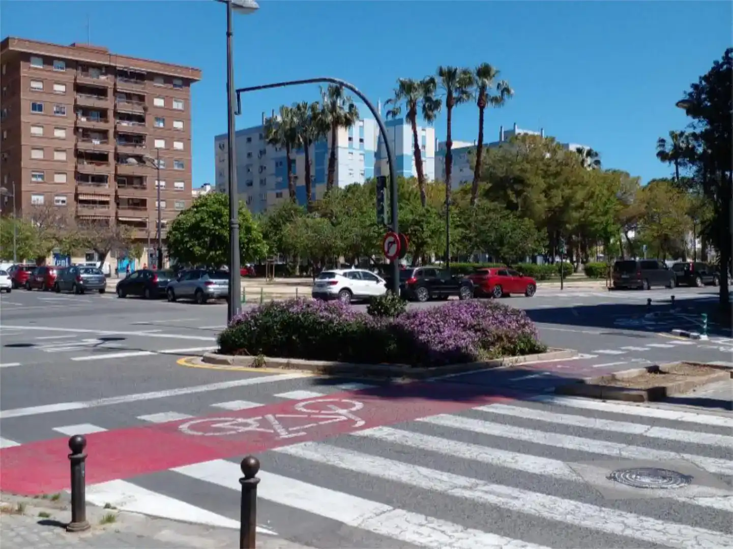 Exterior view of Flat for sale in  Valencia Capital  with Air Conditioner and Balcony