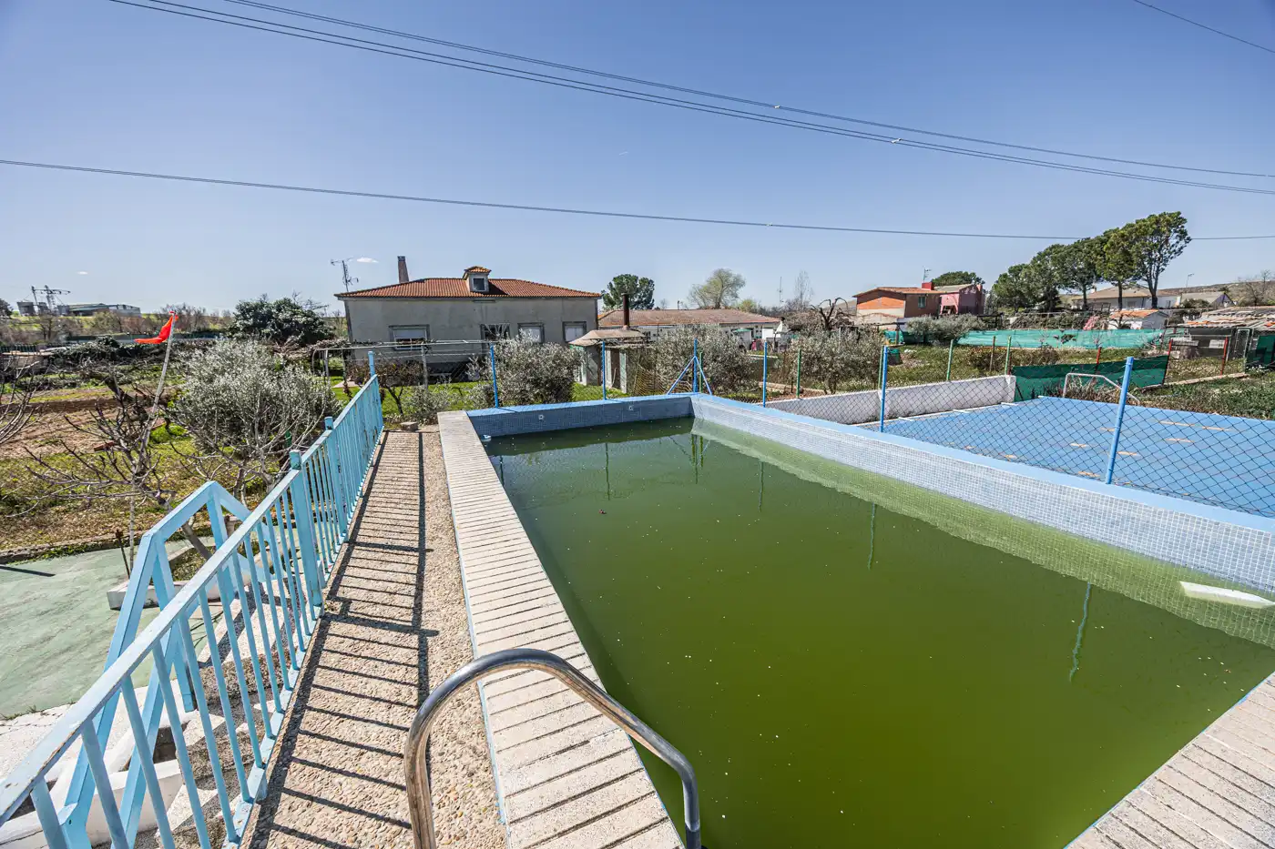 Piscina de Casa o xalet en venda en Estremera amb Calefacció, Jardí privat i Piscina