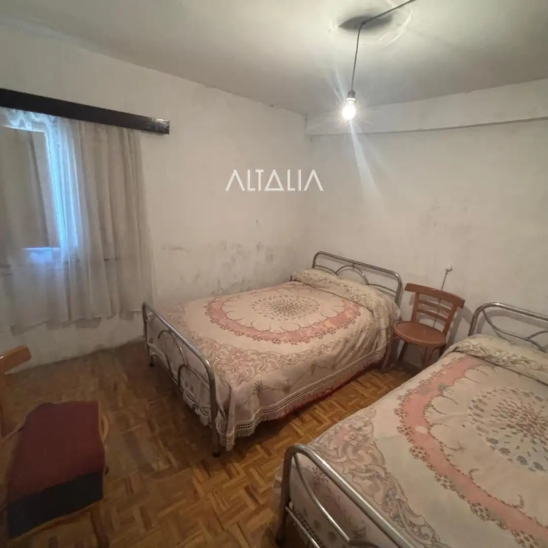 Dormitori de Casa o xalet en venda en Poyatos amb Calefacció, Terrassa i Traster