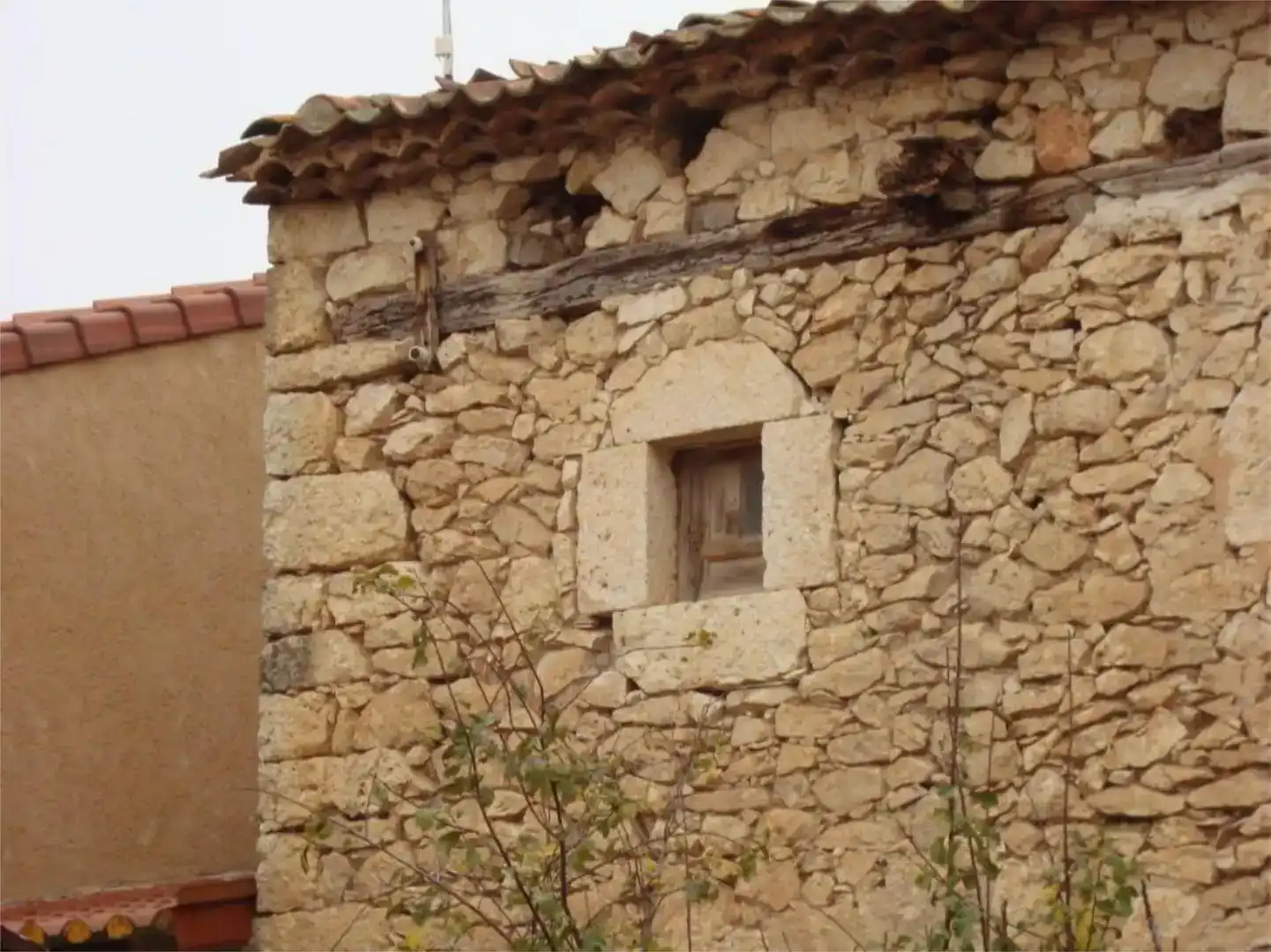 Detached homes for sale in Calle de Don Fernando Adrados, 13, Moradillo de Roa