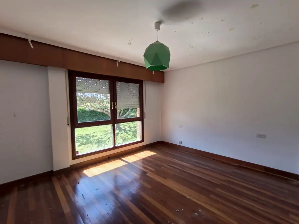 Habitación de Casa o chalet en venta en Getxo  con Calefacción, Terraza y Trastero