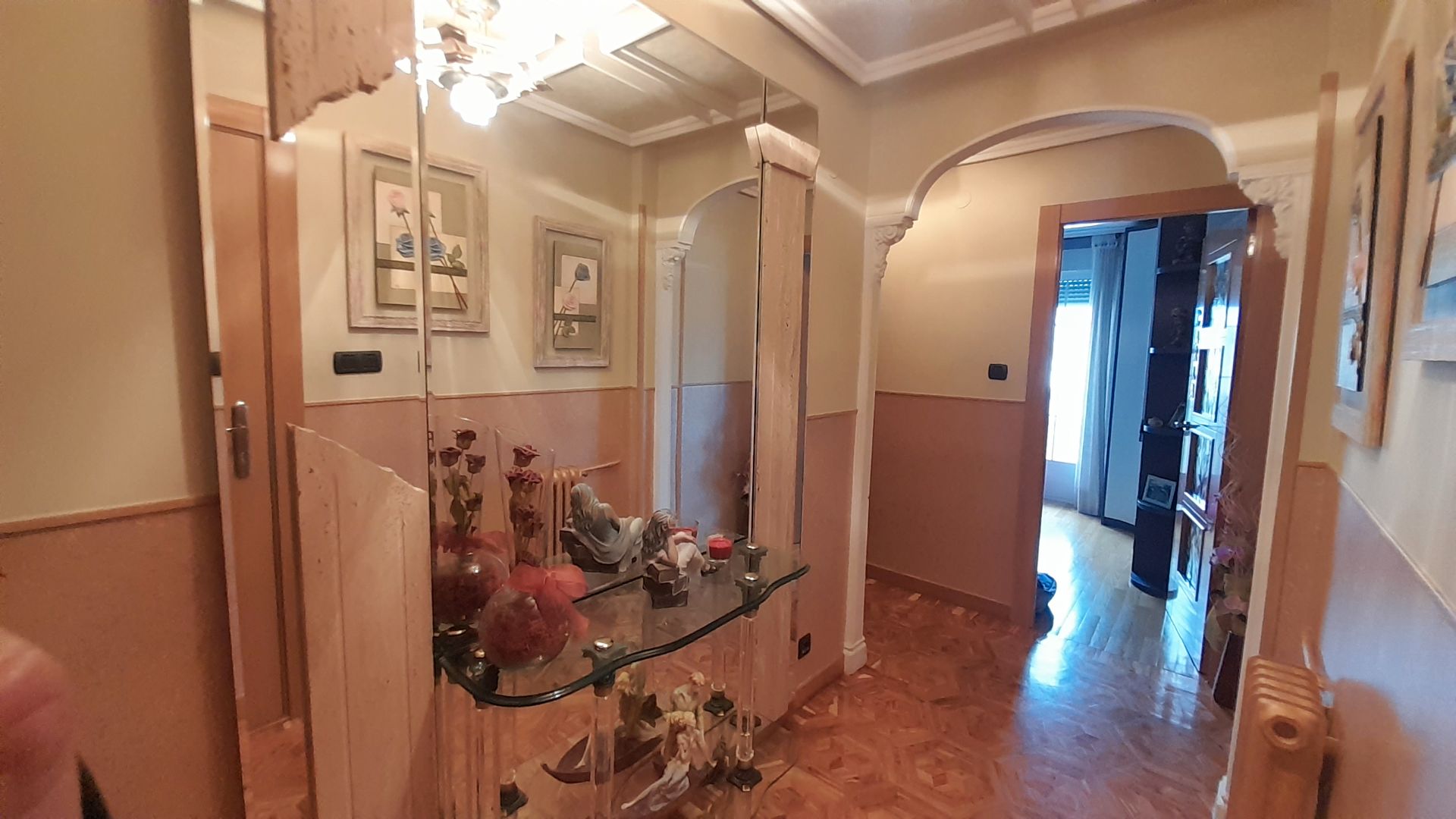 Pis en venda en Burgos Capital amb Calefacció, Parquet i Terrassa