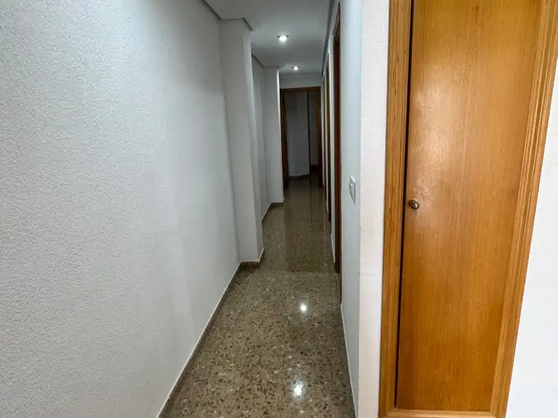 Pis amb ascensor en venda a AVD Gaspar Aguilar 111, imagen 6