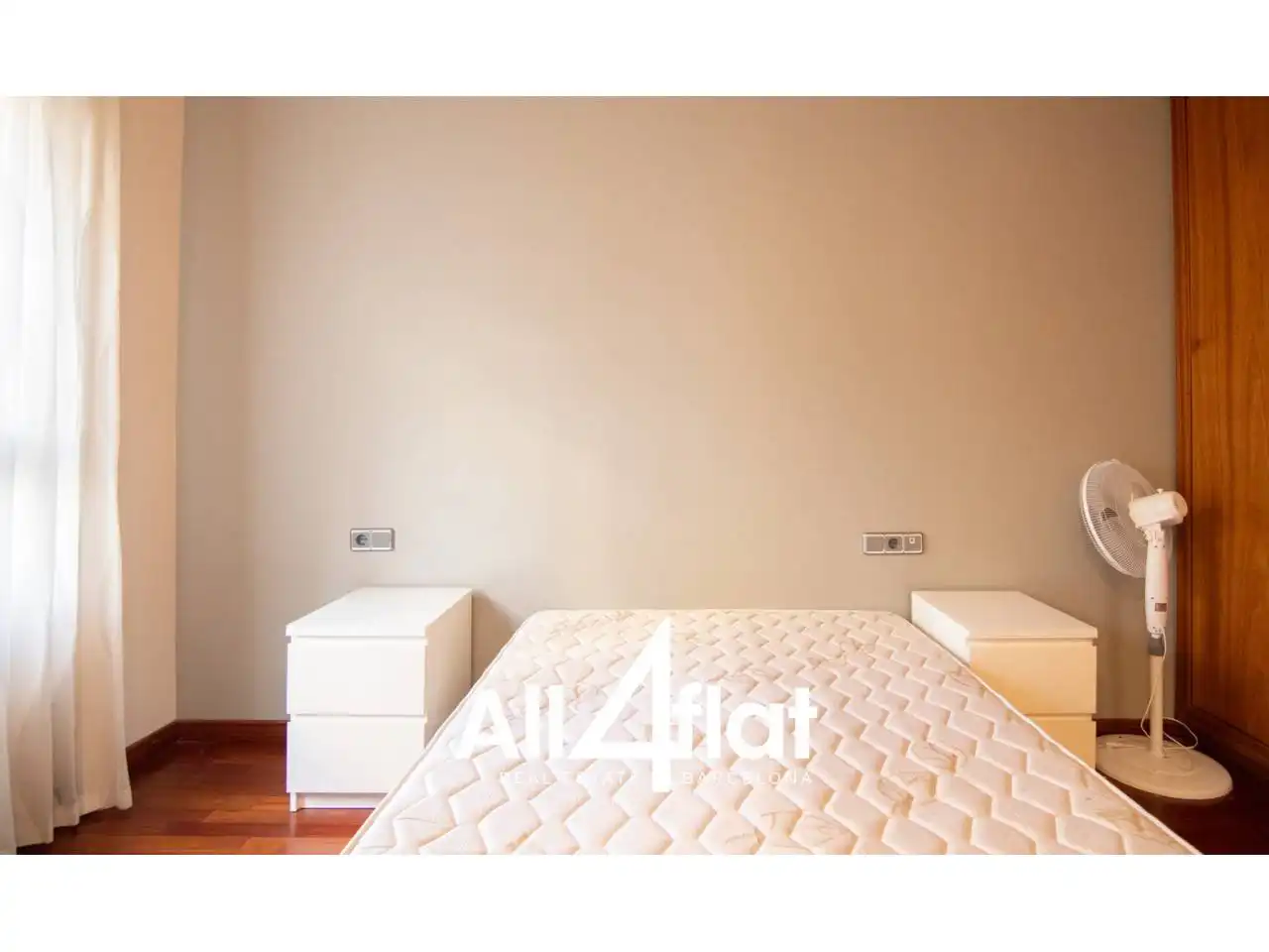 Habitación de Piso de alquiler en Gràcia