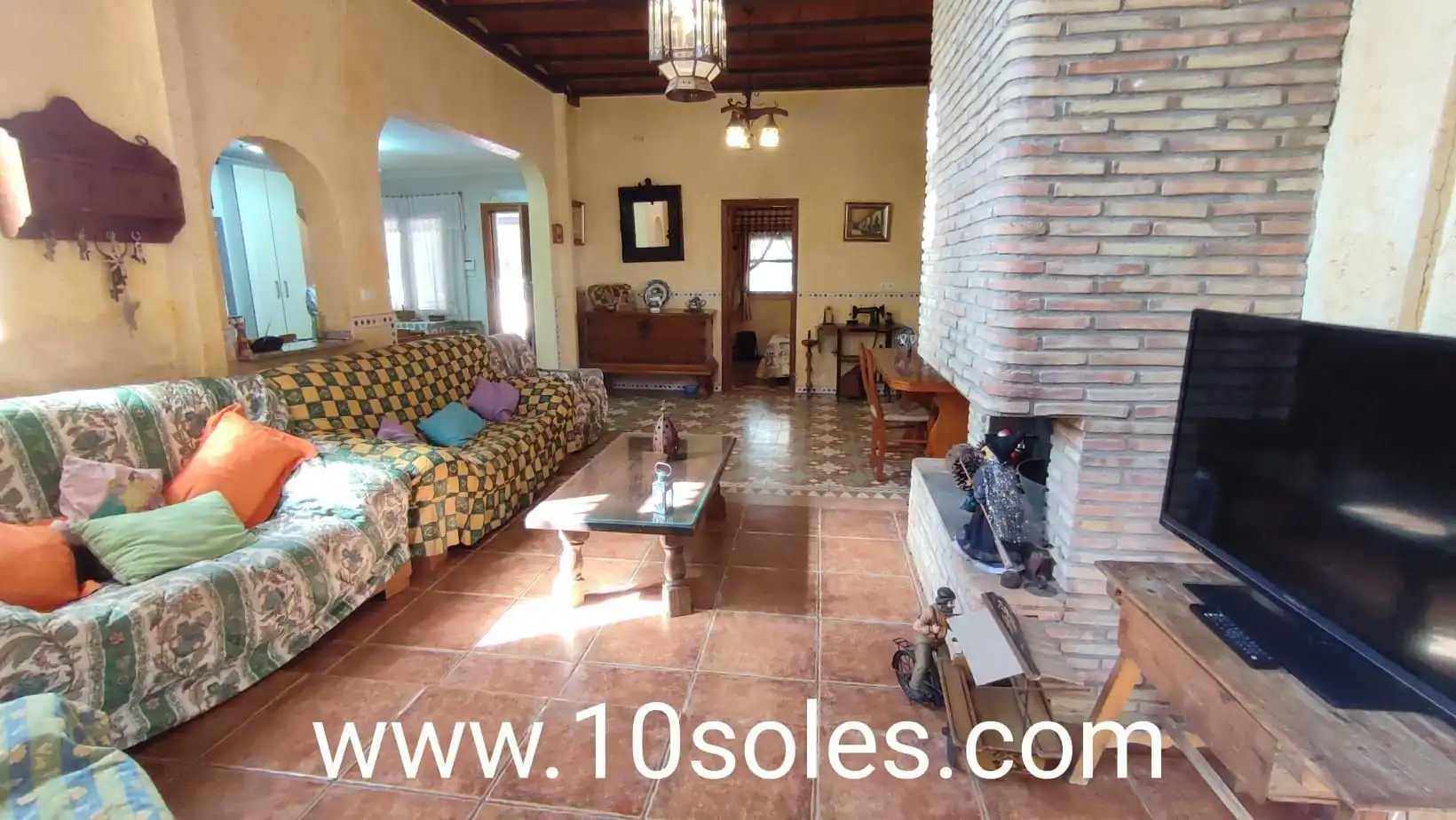 Sala d'estar de Casa o xalet en venda en Orihuela amb Jardí privat, Terrassa i Traster