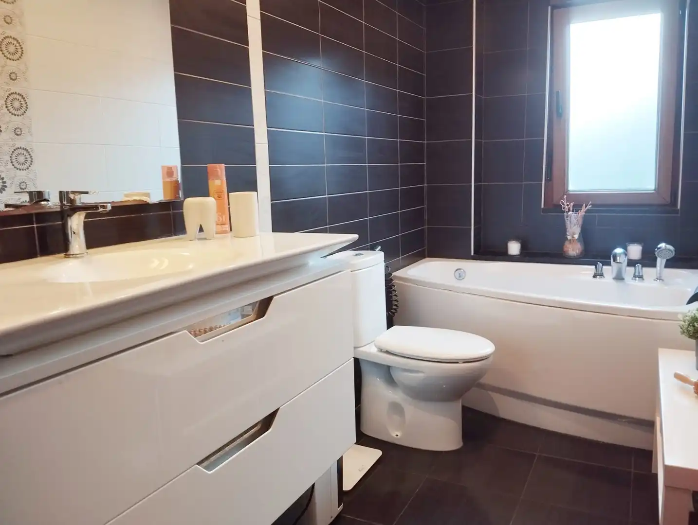 Baño de Piso en venta en Cudillero con Calefacción