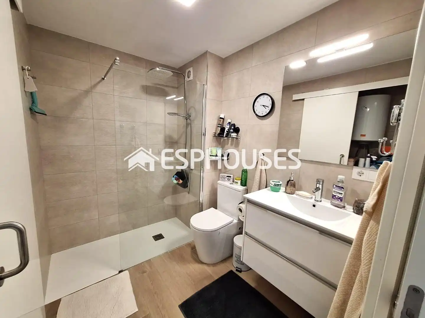 Bathroom of Apartments for sale in Rojales  with Air Conditioner, Terrace and Furnished