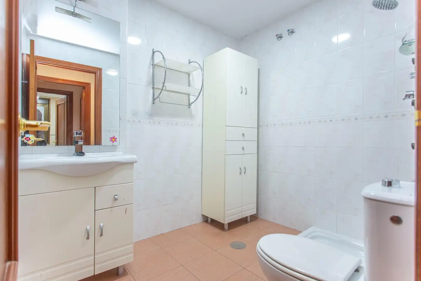 Bathroom of Flat for sale in Jerez de la Frontera  with Air Conditioner, Heating and Storage room