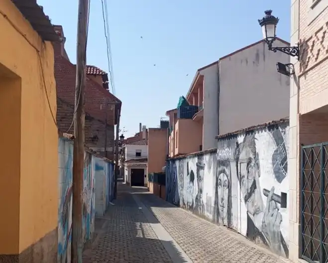 Vista exterior de Dúplex en venta en Escalona