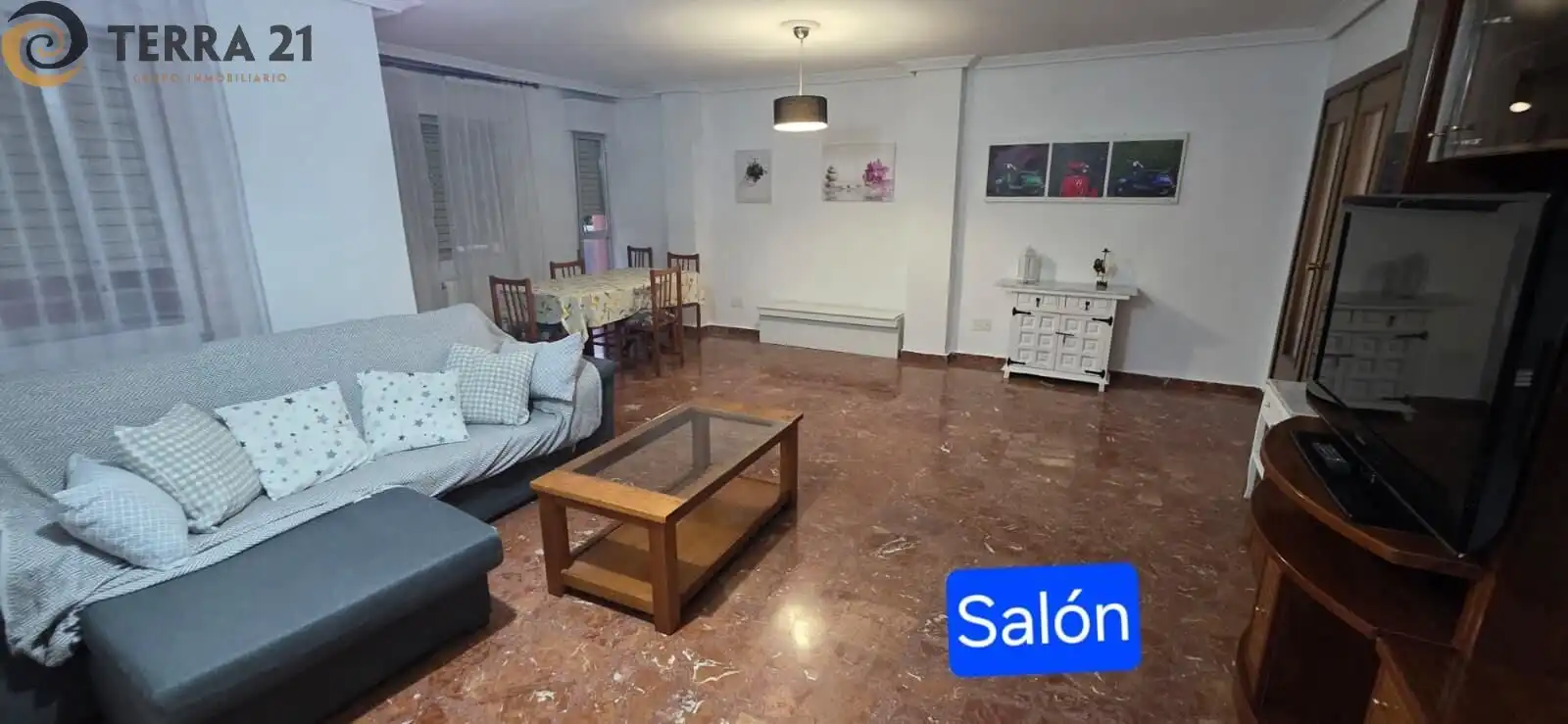 Piso con terraza en alquiler en Hospital, imagen 2