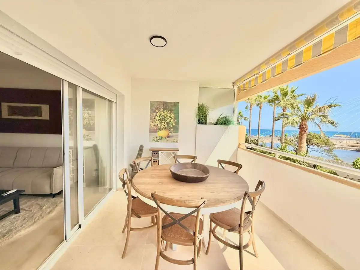 Terraza de Apartamento en venta en Fuengirola con Aire acondicionado, Calefacción y Terraza