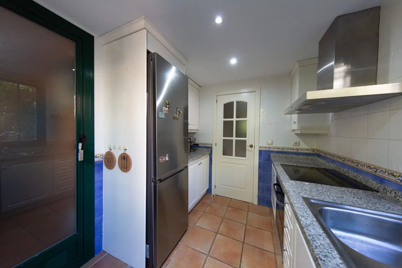 Maison mitoyenne avec jardin à louer à Golf Bahía, imagen 4