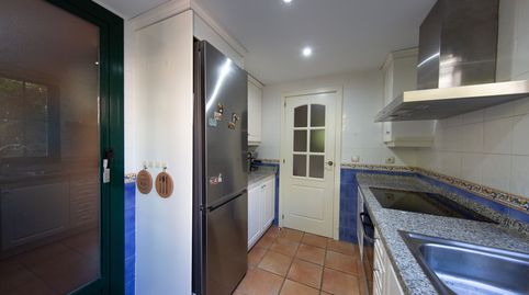 Chalet pareado en Sierra Cortina con vistas al mar y jardín exótico, imatge 4
