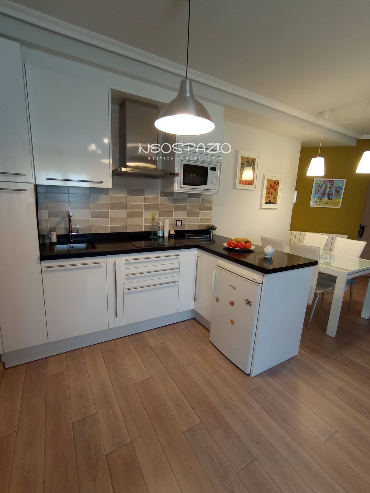 Cuina de Pis en venda en Lugo Capital amb Calefacció, Terrassa i Traster