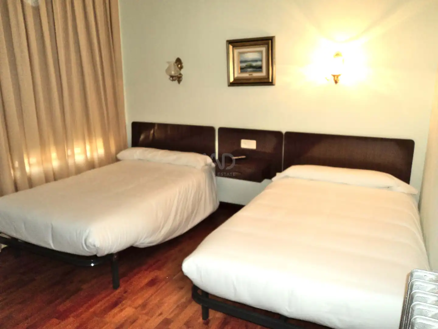 Schlafzimmer von Geschaftsraum zum Verkauf in Riego de la Vega