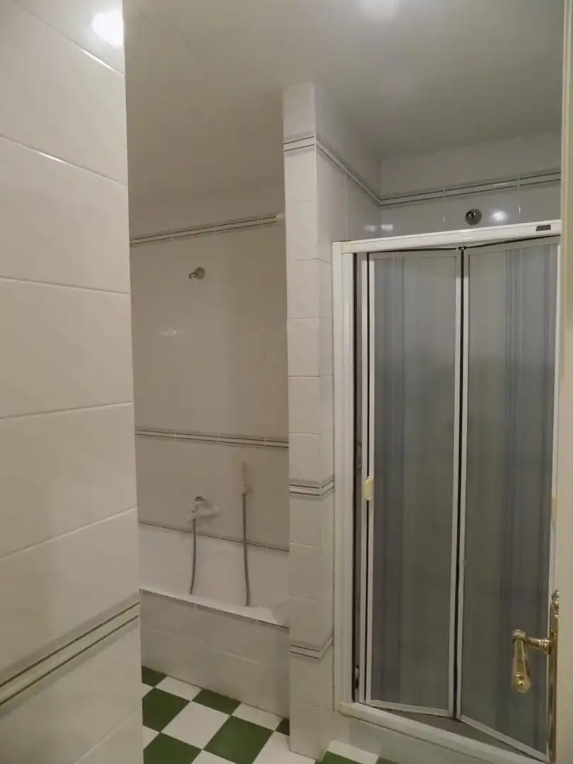 Bany de Edifici en venda en Castellón de la Plana / Castelló de la Plana