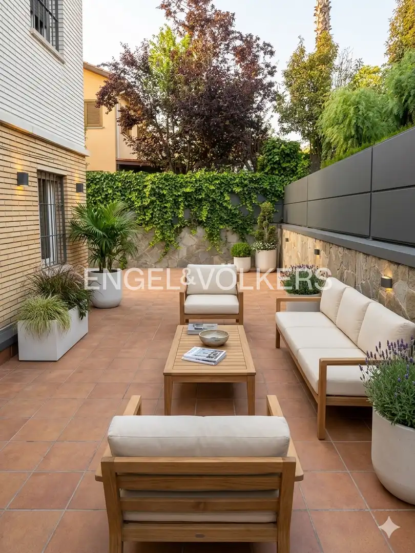 Terrace of Country homes for sale in Vilanova i la Geltrú  with Air Conditioner, Heating and Private garden