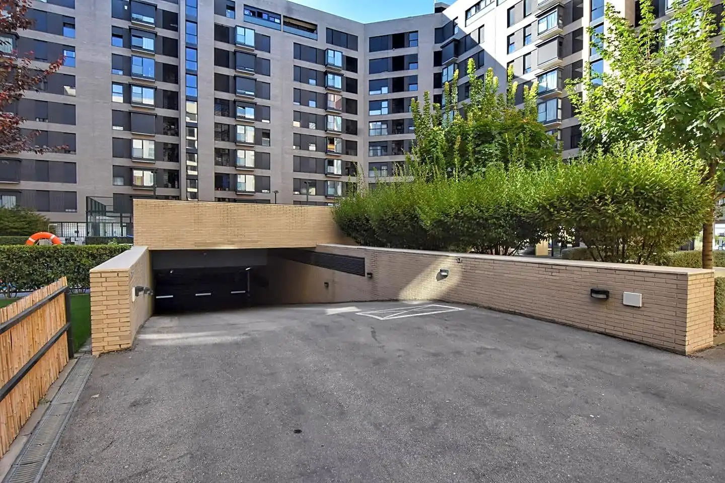Parkplatz von Wohnung zum Verkauf in Madrid mit Klimaanlage, Heizung und Abstellraum