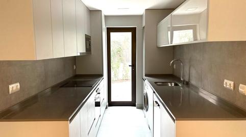 Foto 3 de Casa adosada de alquiler en Camino Nuevo, El Soto de la Moraleja, Madrid