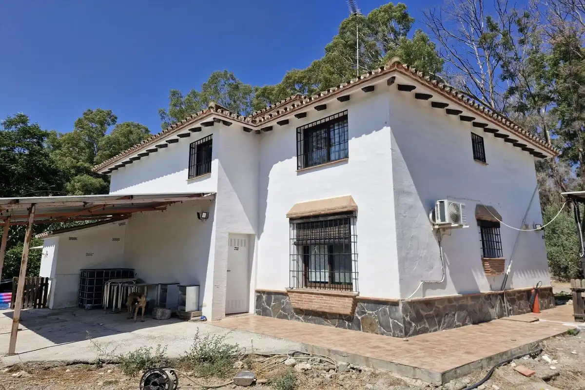 Casa rústica amb jardí en venda a Coín, imagen 26