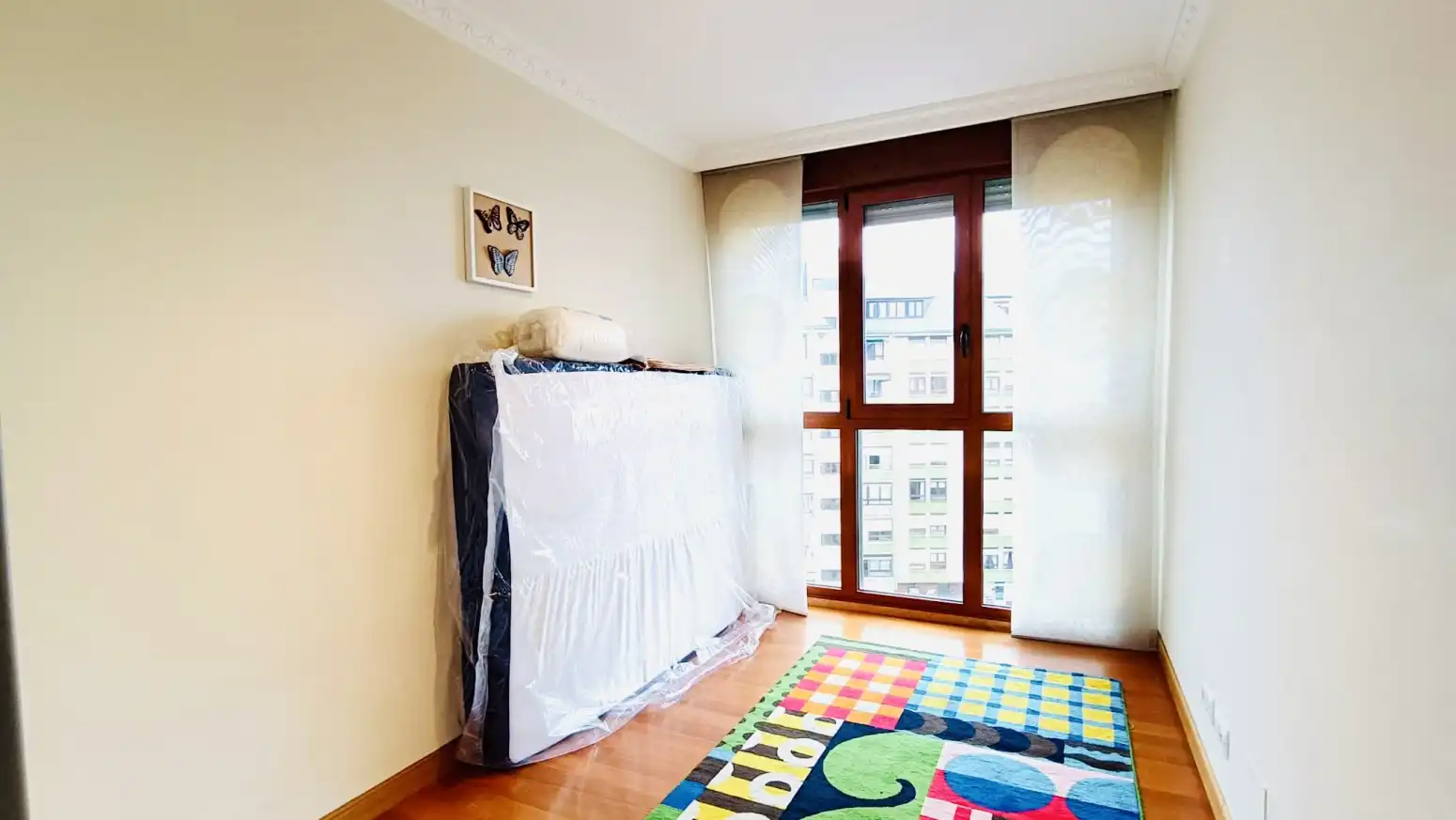 Schlafzimmer von Wohnung zur Miete in El Astillero   mit Heizung, Parkett und Möbliert