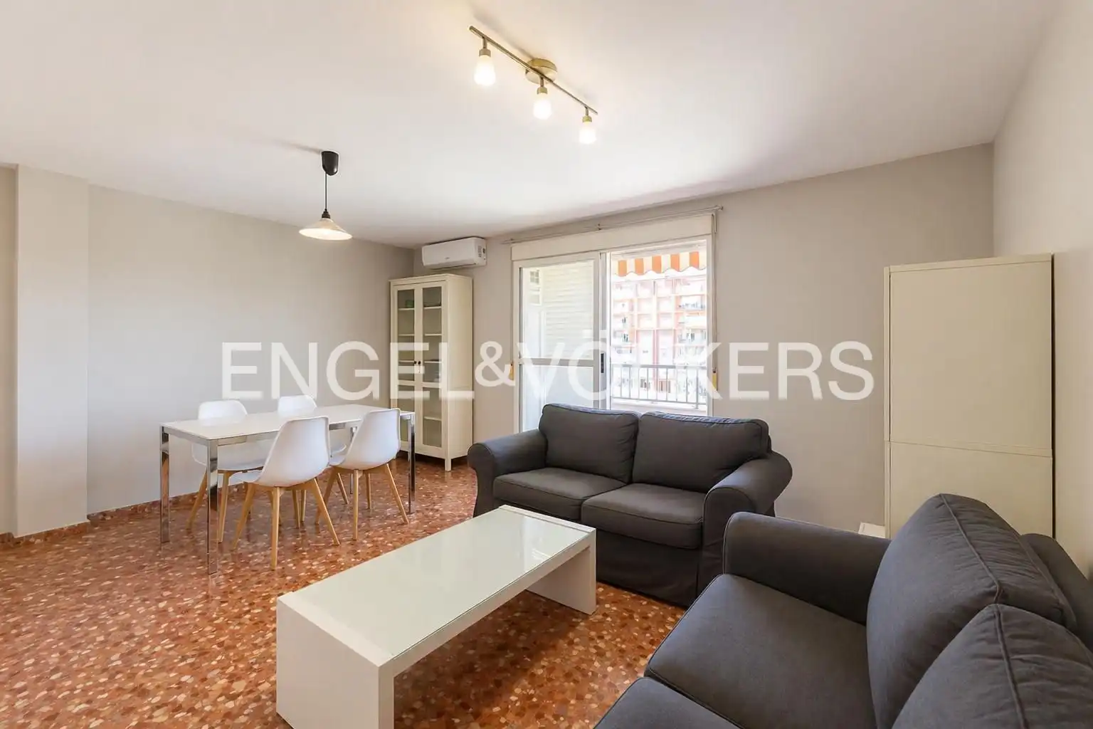 Living room of Flat for rent in Sagunto / Sagunt  with Air Conditioner, Heating and Terrace