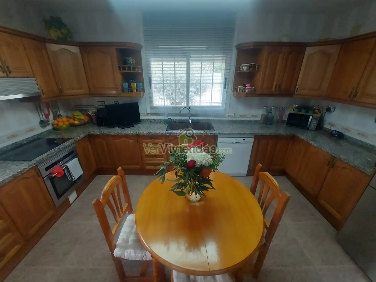 Cocina de Casa o chalet en venta en Vallirana con Calefacción, Jardín privado y Terraza