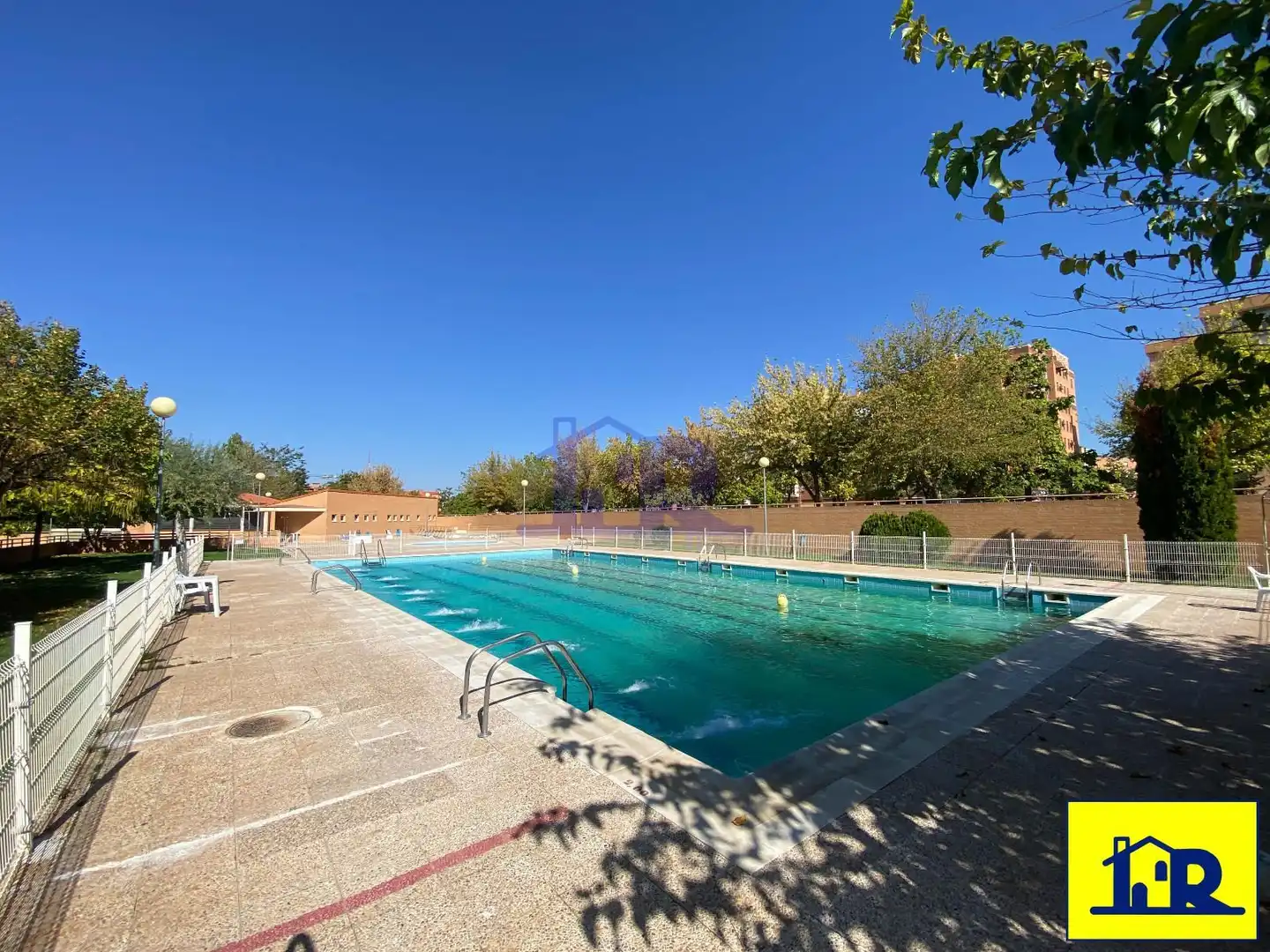 Piscina de Àtic de lloguer en Cuenca amb Calefacció, Terrassa i Piscina
