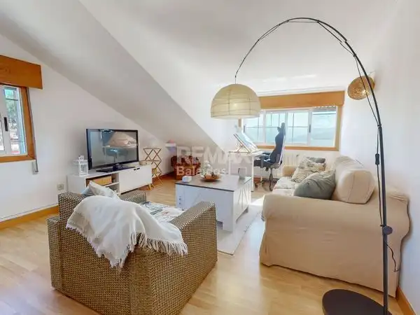 Sala de estar de Casa o chalet en venta en Baiona con Calefacción, Jardín privado y Parquet