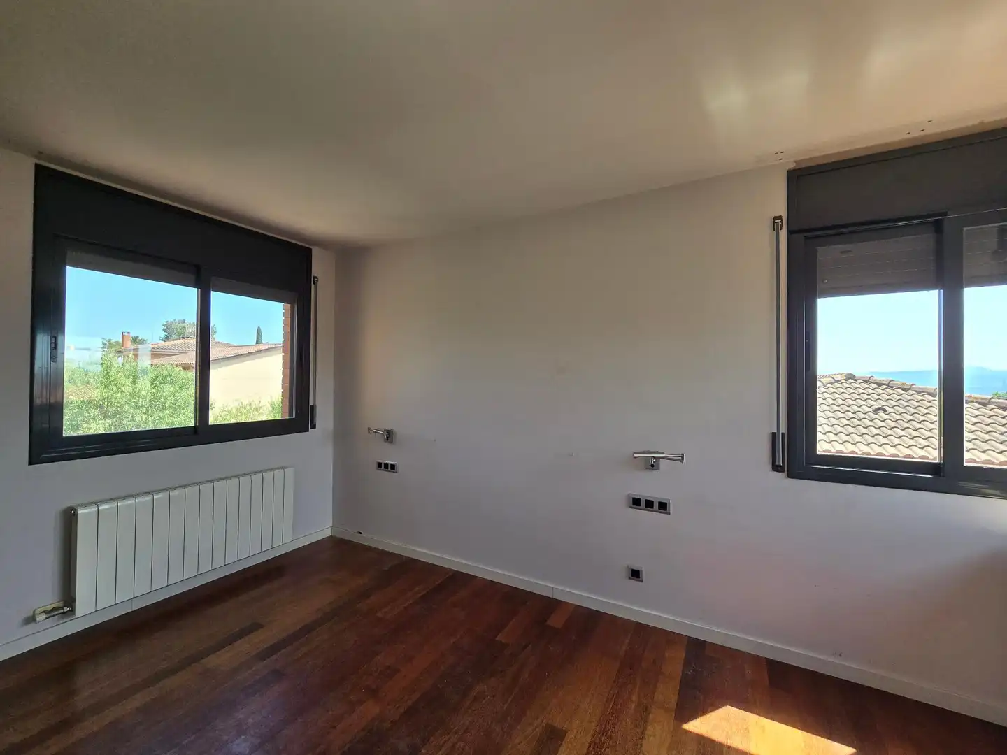 Bedroom of Houses for sale in Rubí  with Heating, Private garden and Parquet flooring